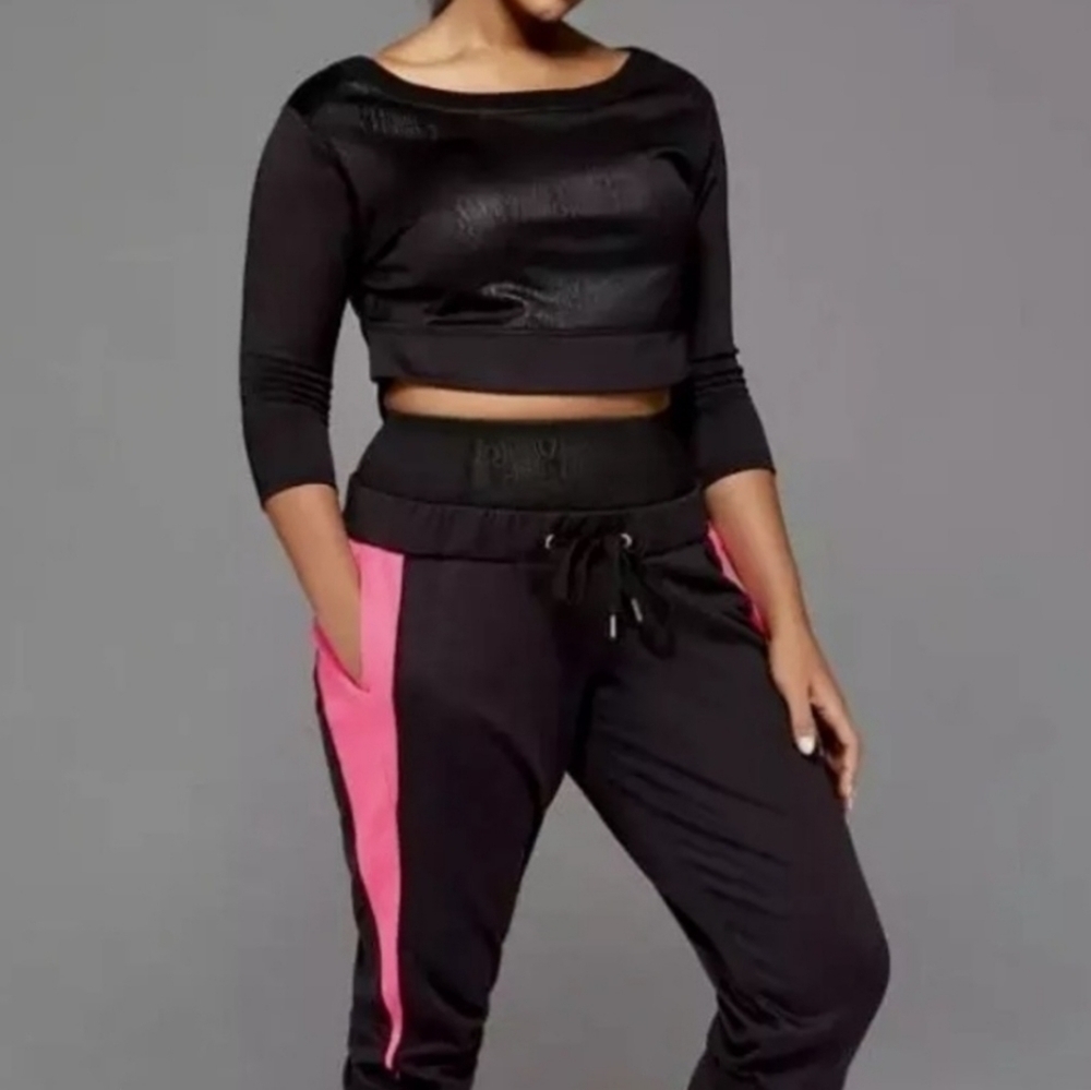 Sophie Theallet for Livi Active Fleece Lined Black Crop Top size 18/20